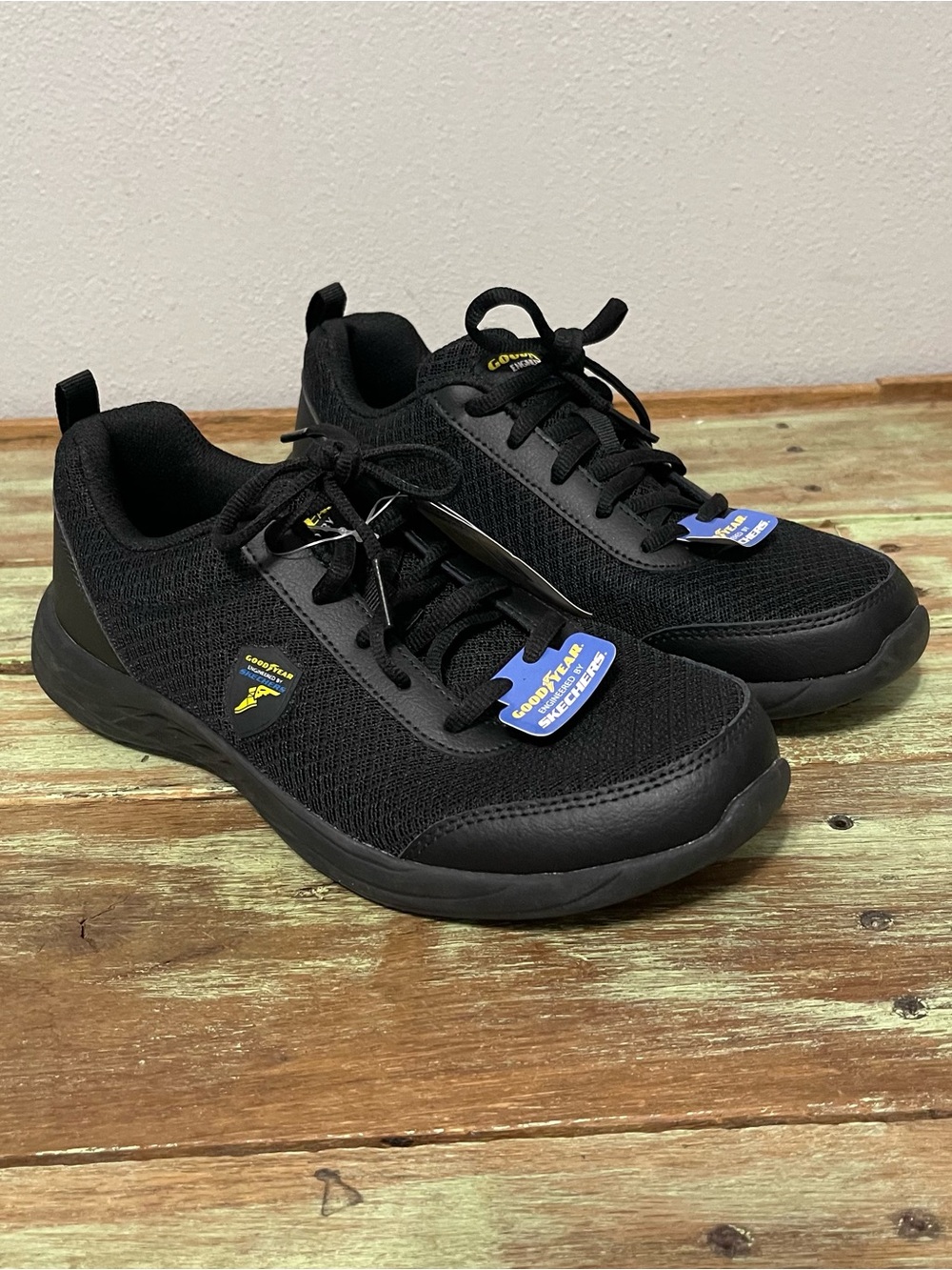 Skechers Memory Foam Goodyear Slip Resistant Work Sneakers New Womens 8